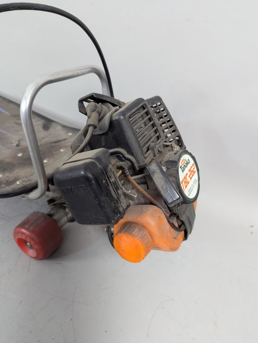 Vintage Motoboard Gas-Powered Skateboard with Tanaka Engine Collectible Rare - 4