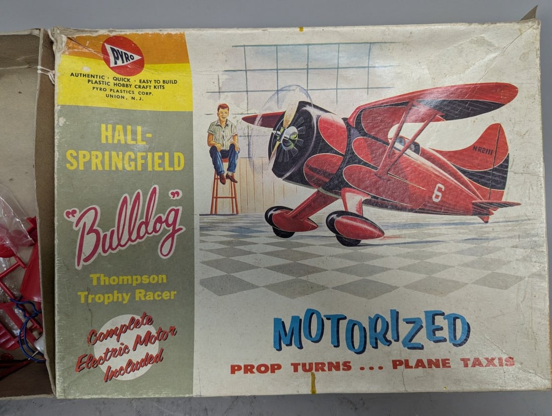 Vintage Pyro Hall-Springfield Bulldog Thompson Trophy Racer Model Kit No. 222-2.49 - 2