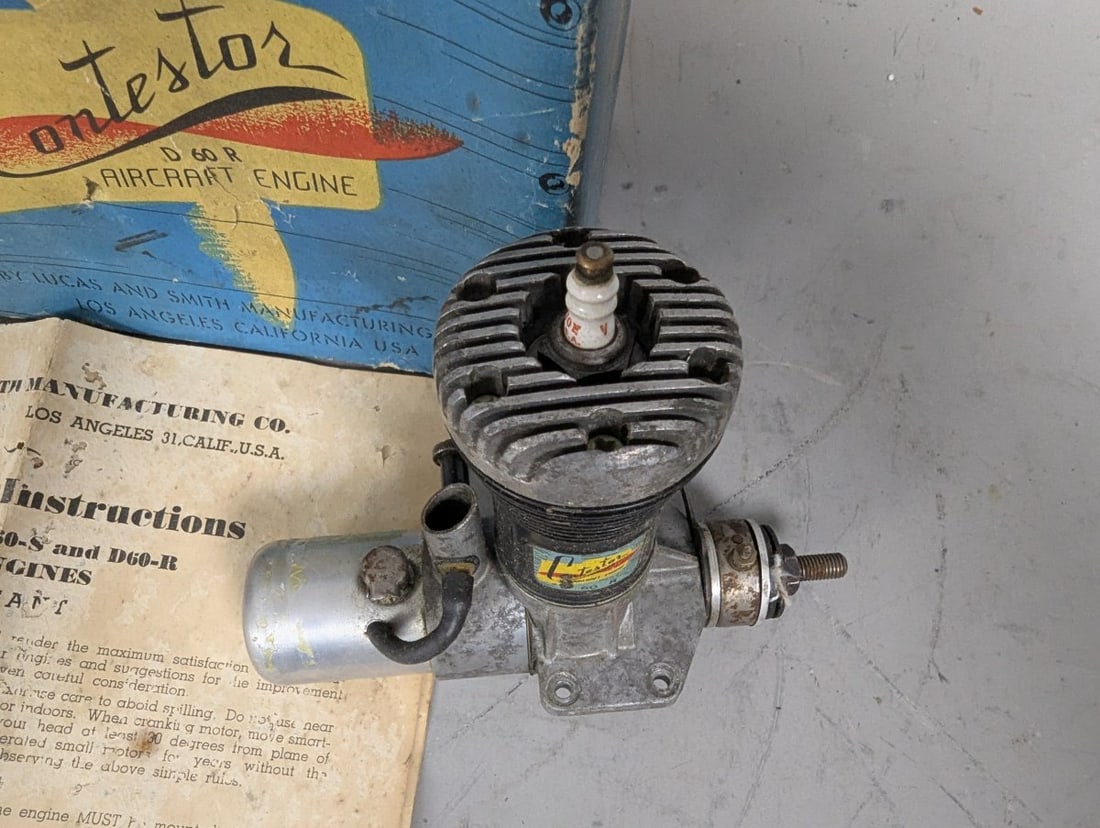 Vintage Contestor D60R Model Aircraft Engine by Lucas and Smith Mfg Co for Collectors - 3