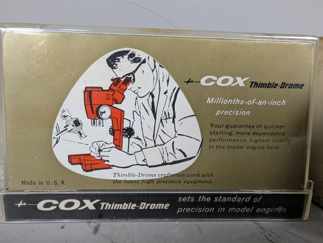 Cox Thimble-Drome Tee-Dee .09 Model Engine with Original Display Case & Sleeve - 7