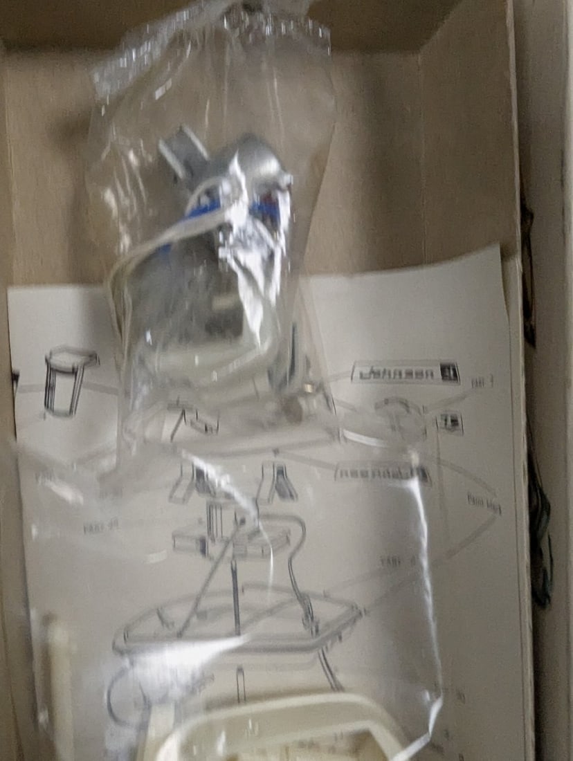 Vintage Fleet Line Johnson V-75 Outboard Motor Kit No. 803K/200 NOS Sealed for Collectors - 2