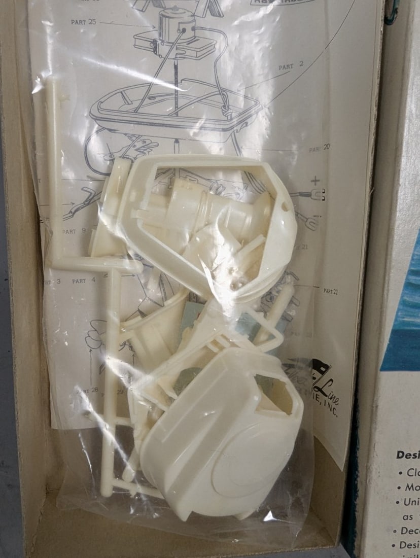 Vintage Fleet Line Johnson V-75 Outboard Motor Kit No. 803K/200 NOS Sealed for Collectors - 3
