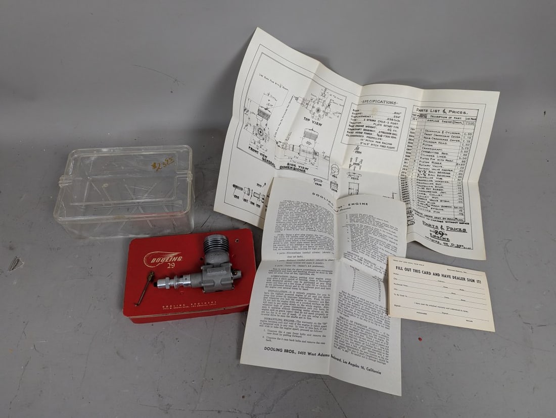 Dooling 29 Model Airplane Engine Set New Old Stock Collectors Edition (1 of 5)