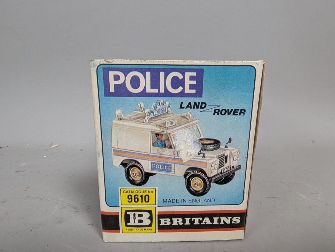 Britains Ltd Police Land Rover No 9610 Vintage Toy New Old Stock Collector's Item - 3