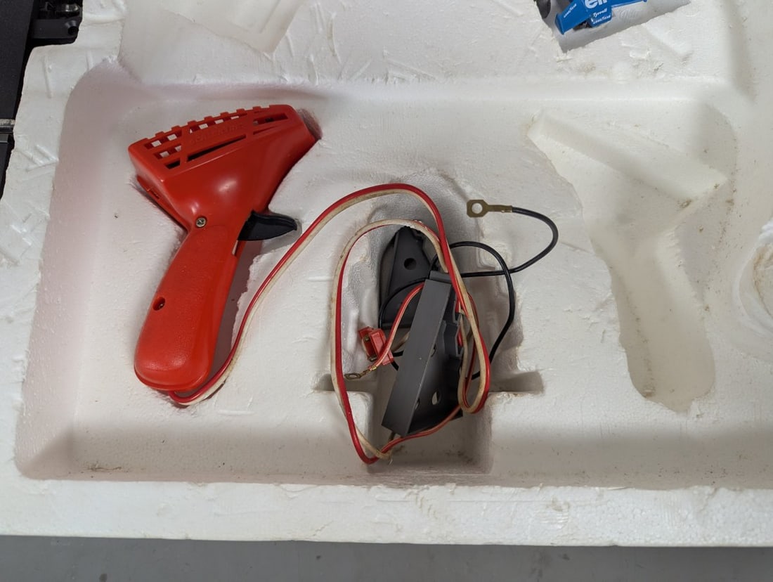 Vintage Scalextric 500 Electric Model Racing Set Incomplete for Collectors Parts Restoration - 5