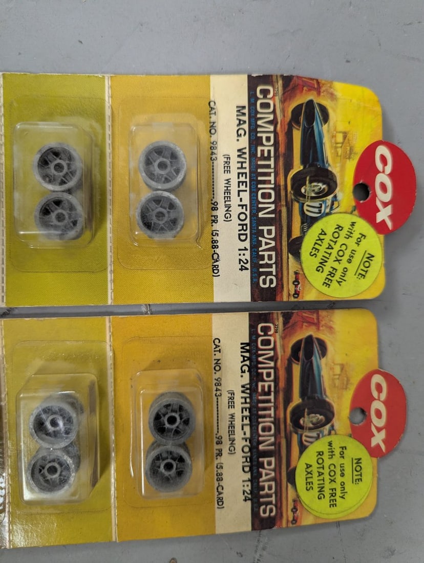 Cox Competition Parts Mag Wheel-Ford 1:24 Cat. No. 9843 NOS Sealed Collector's Items - 2