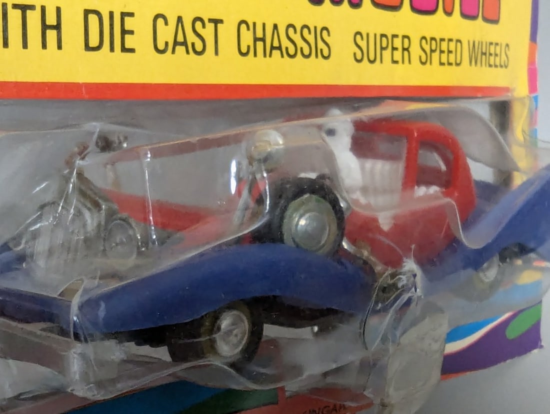 Mandarin Wonderful Auto Mobile Snoopy's Car M-1302 Die-Cast Vintage Toy Collectible - 2