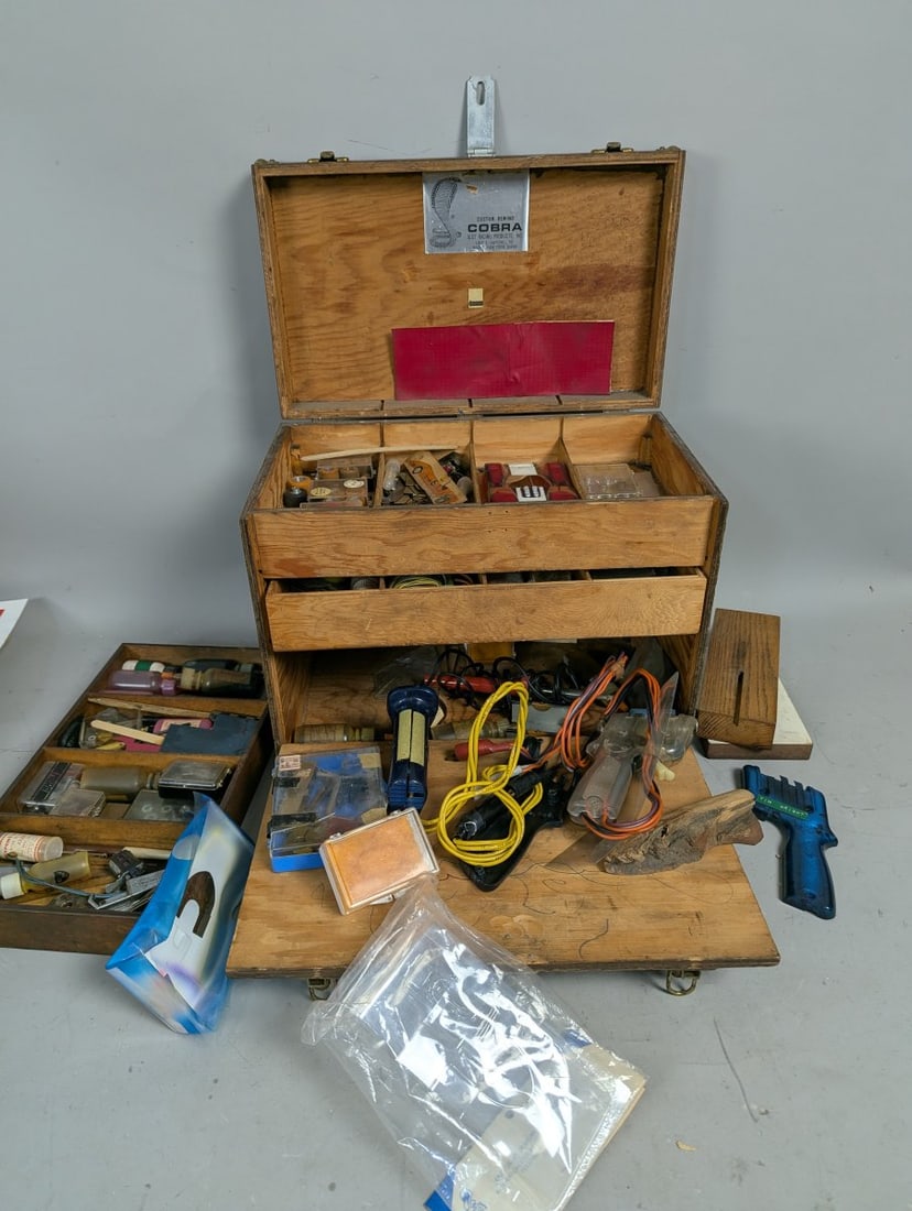 Vintage 1960s-70s Slot Car Pit Box with Large Collection of Parts and Tools (1 of 11)