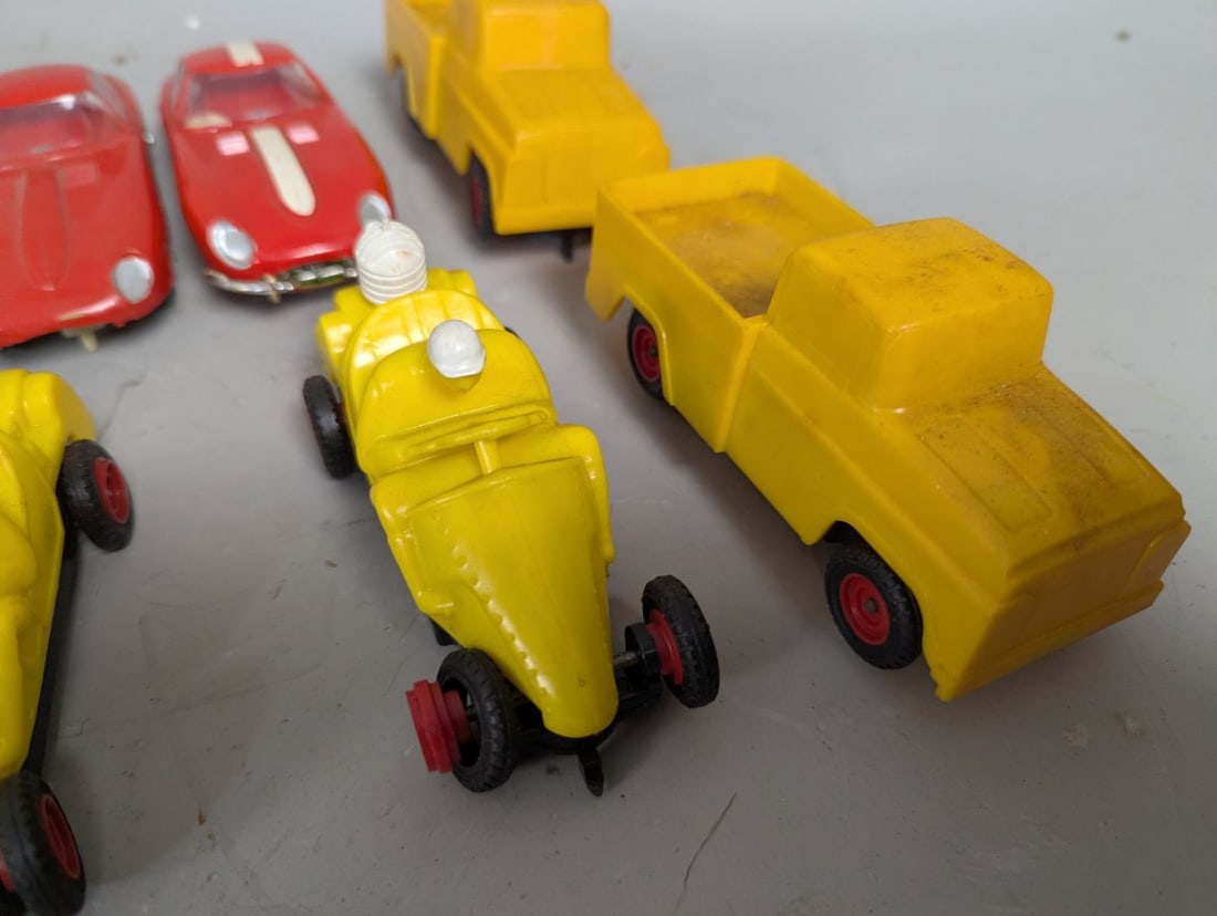 Lot of 13 Hasbro Amaze-A-Matics Vintage Toy Cars for Collectors and Enthusiasts - 4