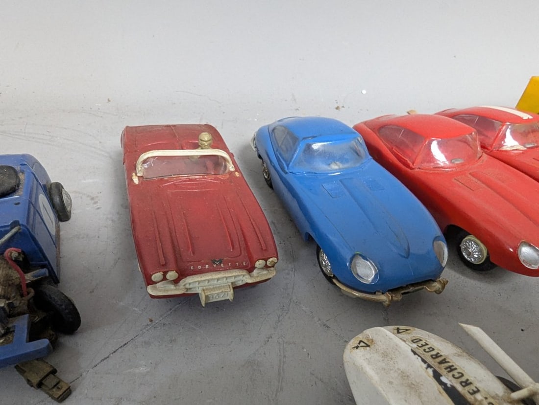 Lot of 13 Hasbro Amaze-A-Matics Vintage Toy Cars for Collectors and Enthusiasts - 6