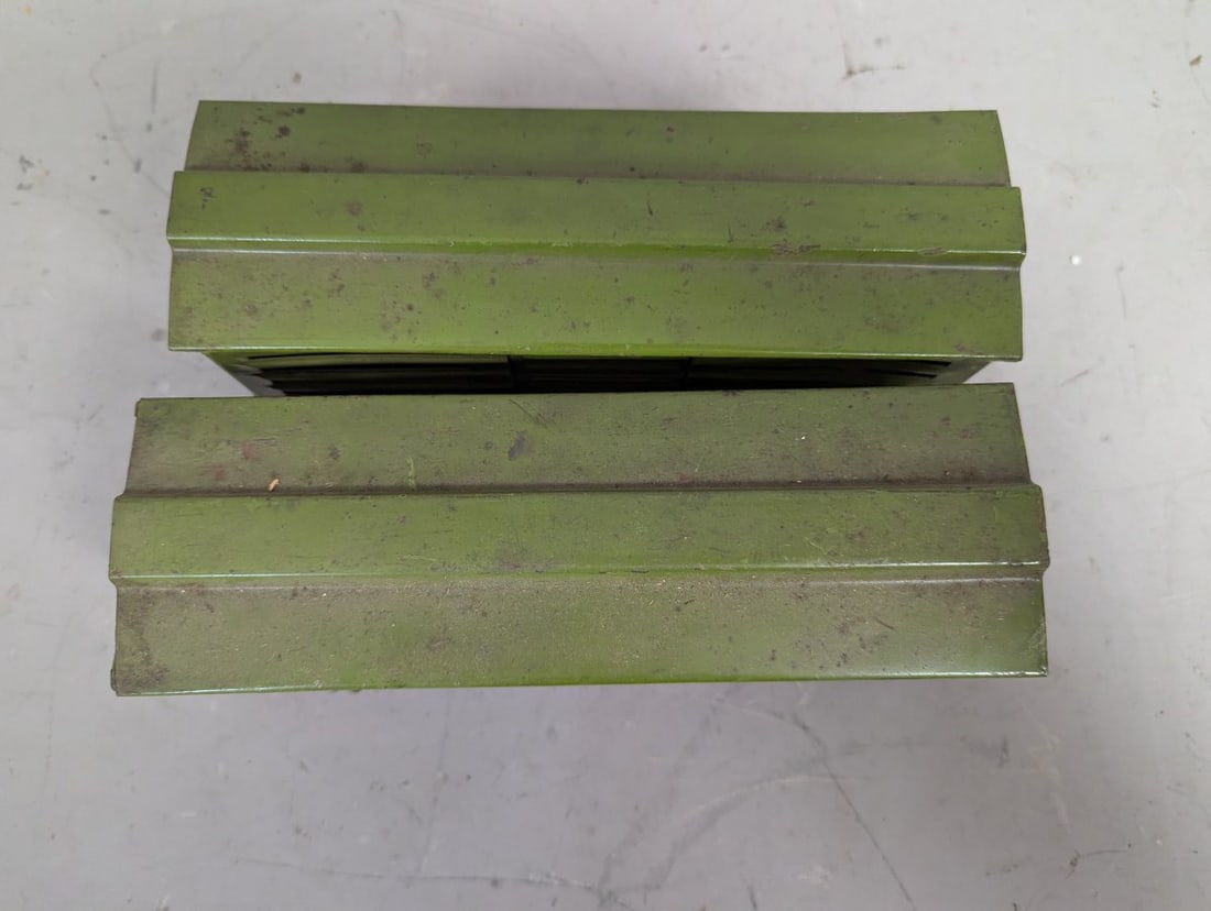 Pre-War Lionel No. 113 Standard Gauge Cattle Car Lot Collectible Model Trains - 2