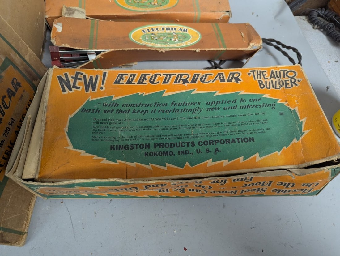 Vintage Kingston Electricar The Auto Builder Toy Set with Original Parts and Boxes - 6