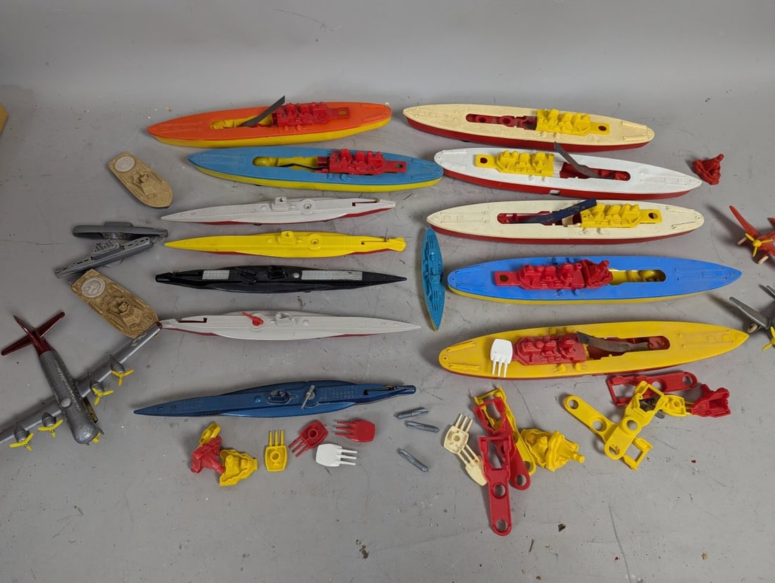 Vintage Thomas Toys Military Collection Rocket Firing Ships Submarines Airplanes Parts Lot: **Important** Please read below description on how to avoid high shipping costs. Dive into nostalgia with this large collection of vintage Thomas Toys military toys. This lot features a variety of