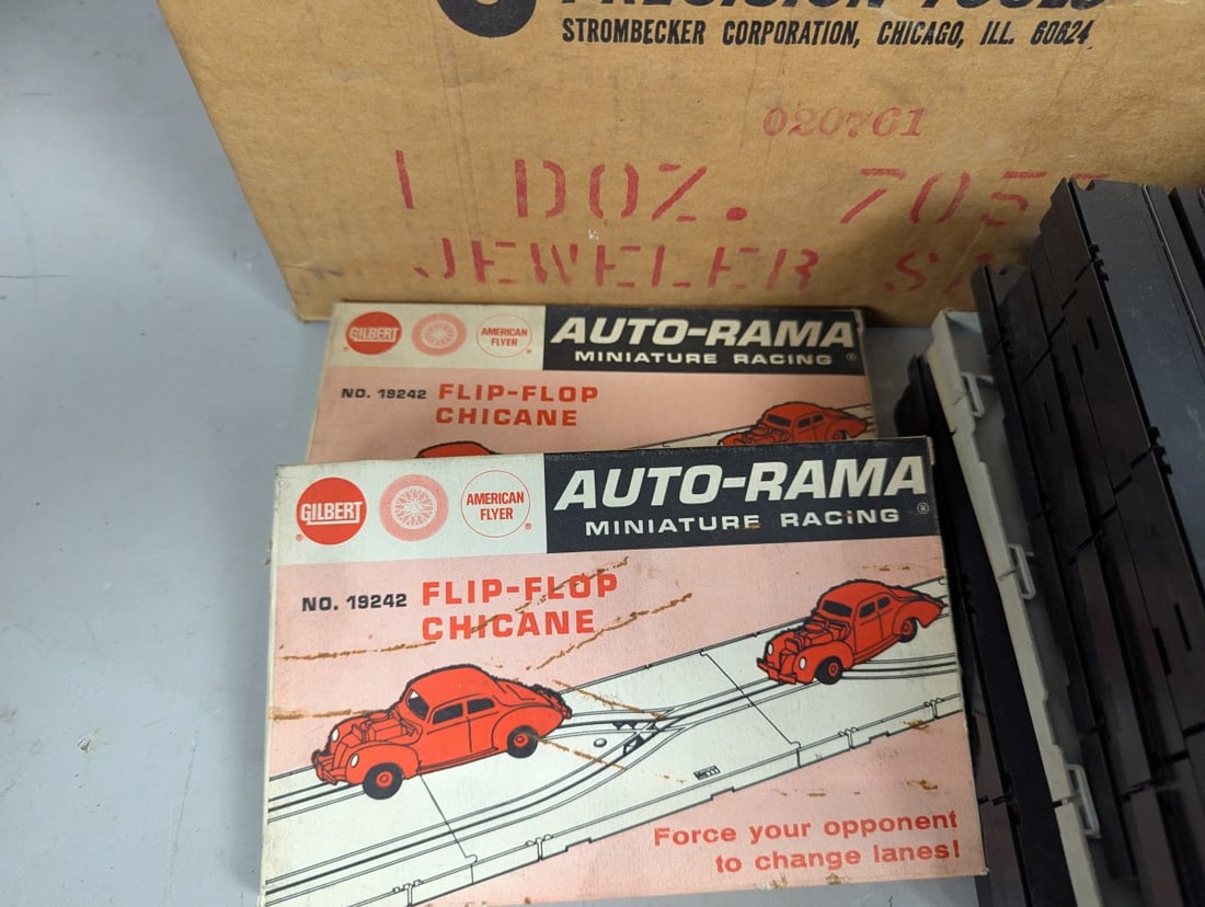 Vintage A.C. Gilbert Auto-Rama Slot Car Track Lot Accessories & New in Boxes - 2