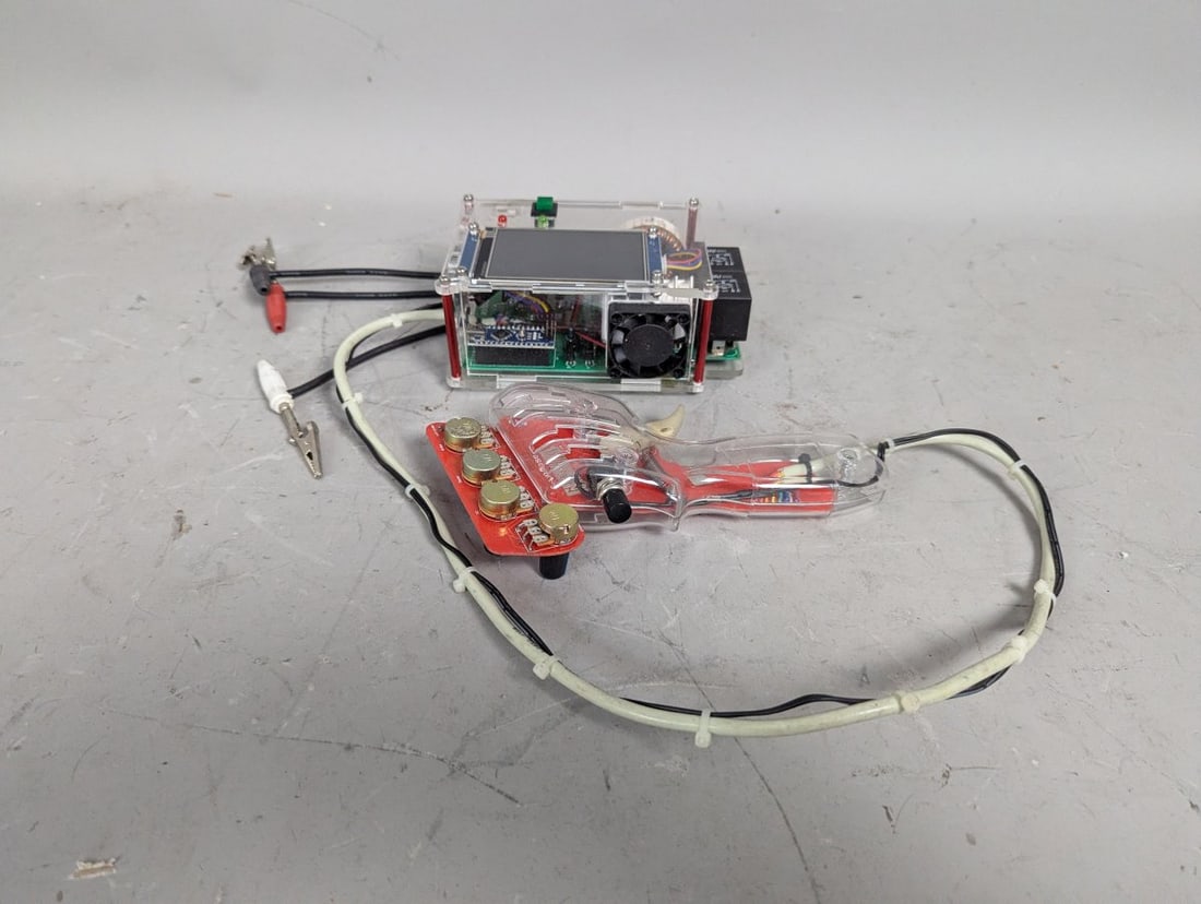 Synapse Slot Car Controller System High-Performance Racing Electronics: **Important** Please read below description on how to avoid high shipping costs. This is a Synapse professional slot car controller system, consisting of a handheld controller with a clear housing