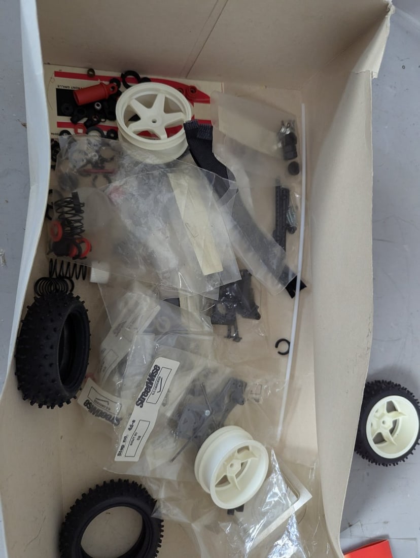 StreetWise Ford F150 Stadium Truck RC Car Kit Vintage Tech Technology Unassembled - 5
