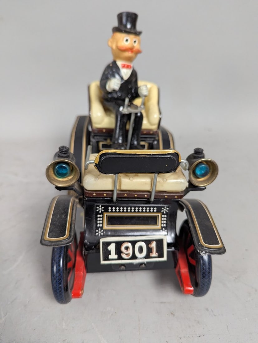 Linemar Marx Battery-Operated 1901 Old Timer Tin Toy Car Collectible Vintage - 2