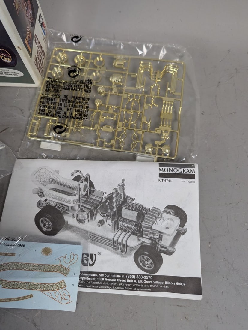 Monogram George Barris Bathtub Buggy Model Kit 1/24 Scale Unbuilt Vintage Model - 4