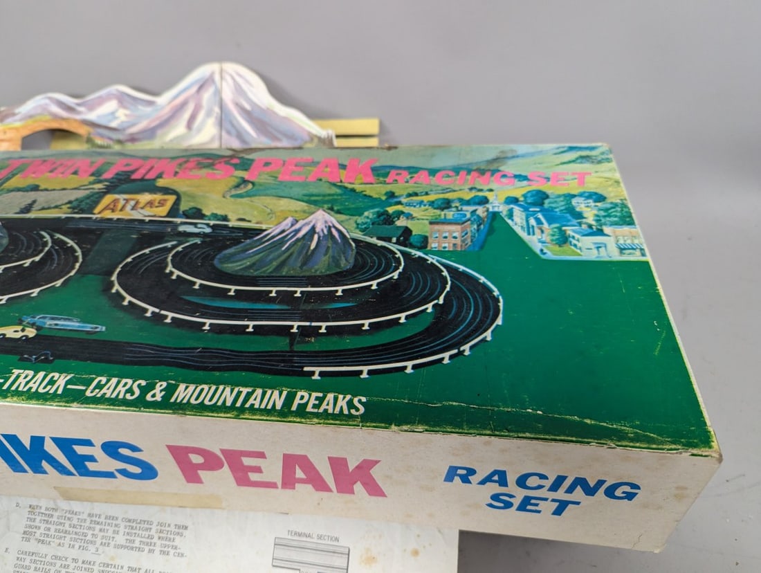 Atlas Twin Pikes Peak HO Scale Racing Set No. 1209 Vintage Parts Restoration Project - 4