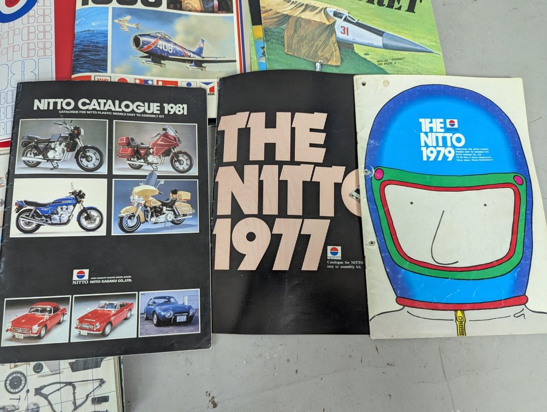 Large Lot Vintage Toy Catalogs & Brochures Including Ertl Entex Arii ESCI Fujimi - 5