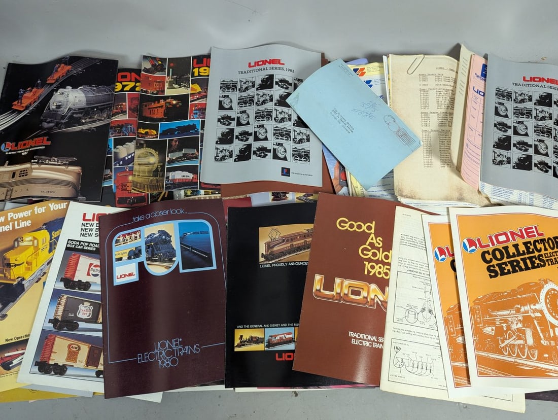 Lot of Vintage Lionel Train Catalogs and Paperwork from the 1970s and 1980s - 5
