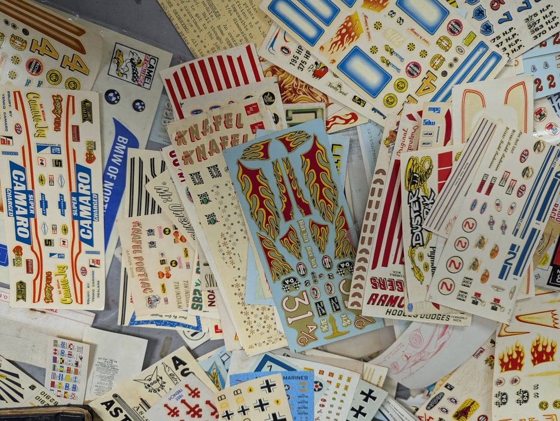 Huge Lot of Vintage Model Kit Decals Micro Scale Scale-Master Astron Jaco-Lac - 11
