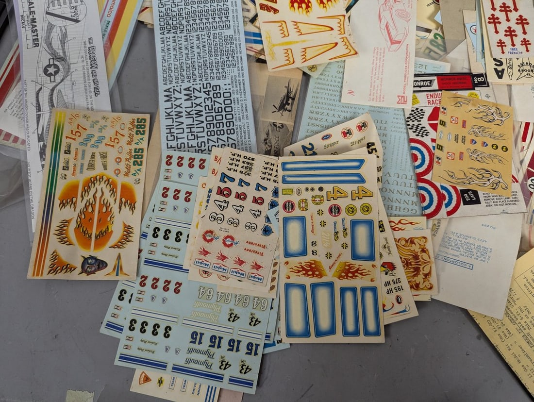 Huge Lot of Vintage Model Kit Decals Micro Scale Scale-Master Astron Jaco-Lac - 7