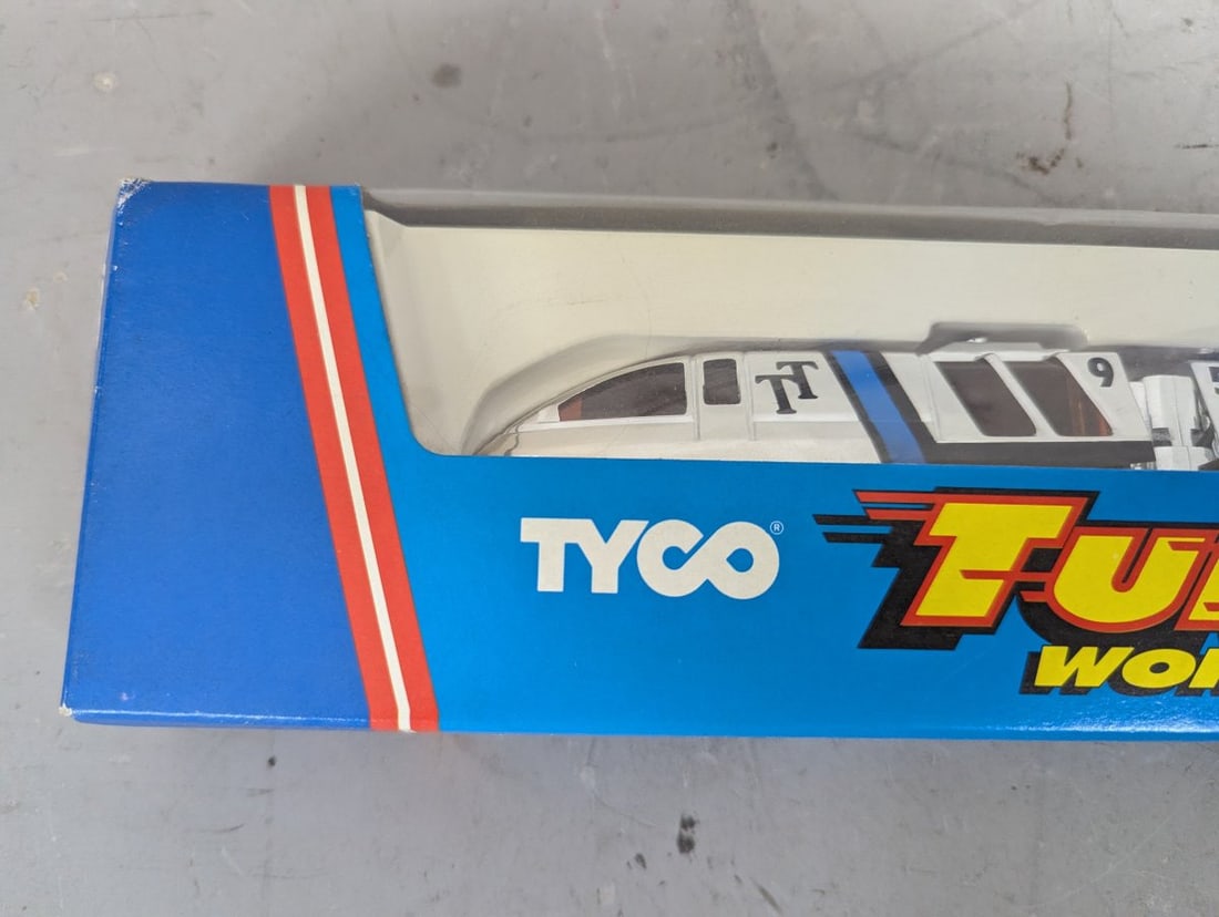 Tyco HO Scale Turbo Train Passenger Car Vintage Railway Collectible New Old Stock - 2
