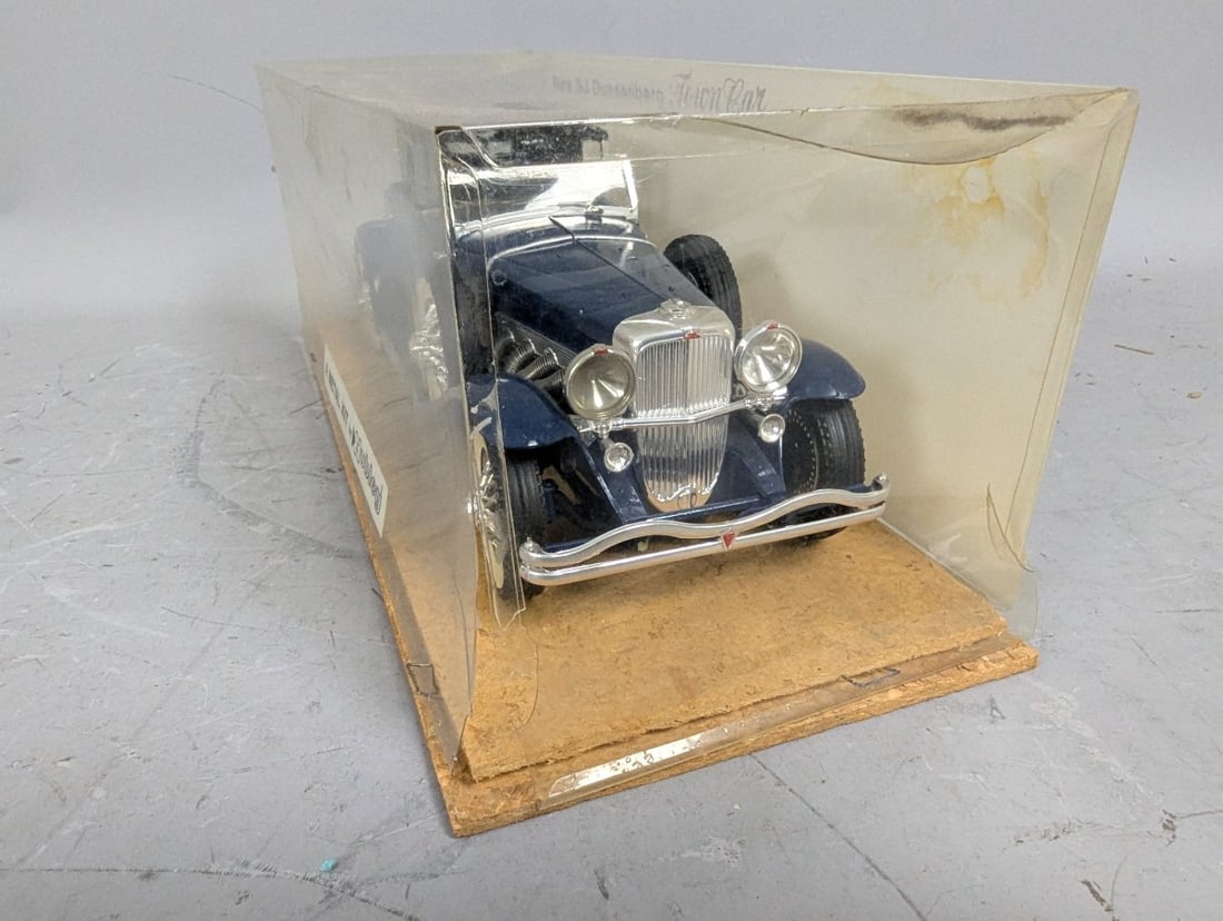 Hubley Duesenberg Town Car Vintage Store Display Collector's Model - 4
