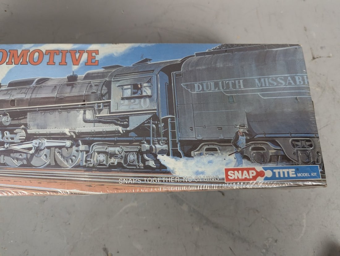 Monogram Snap-Tite Big Boy Locomotive Model Kit No. 1602 Sealed NIB Popular Train Model - 3