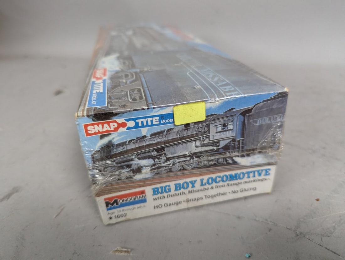 Monogram Snap-Tite Big Boy Locomotive Model Kit No. 1602 Sealed NIB Popular Train Model - 5