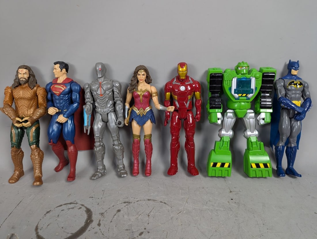 Lot of 7 Action Figures DC Marvel Transformers 12 Inch Collection Multiverse: **Important** Please read below description on how to avoid high shipping costs. Up for auction is a fantastic collection of 7 large-scale action figures, each standing 12 inches tall. This diverse lo