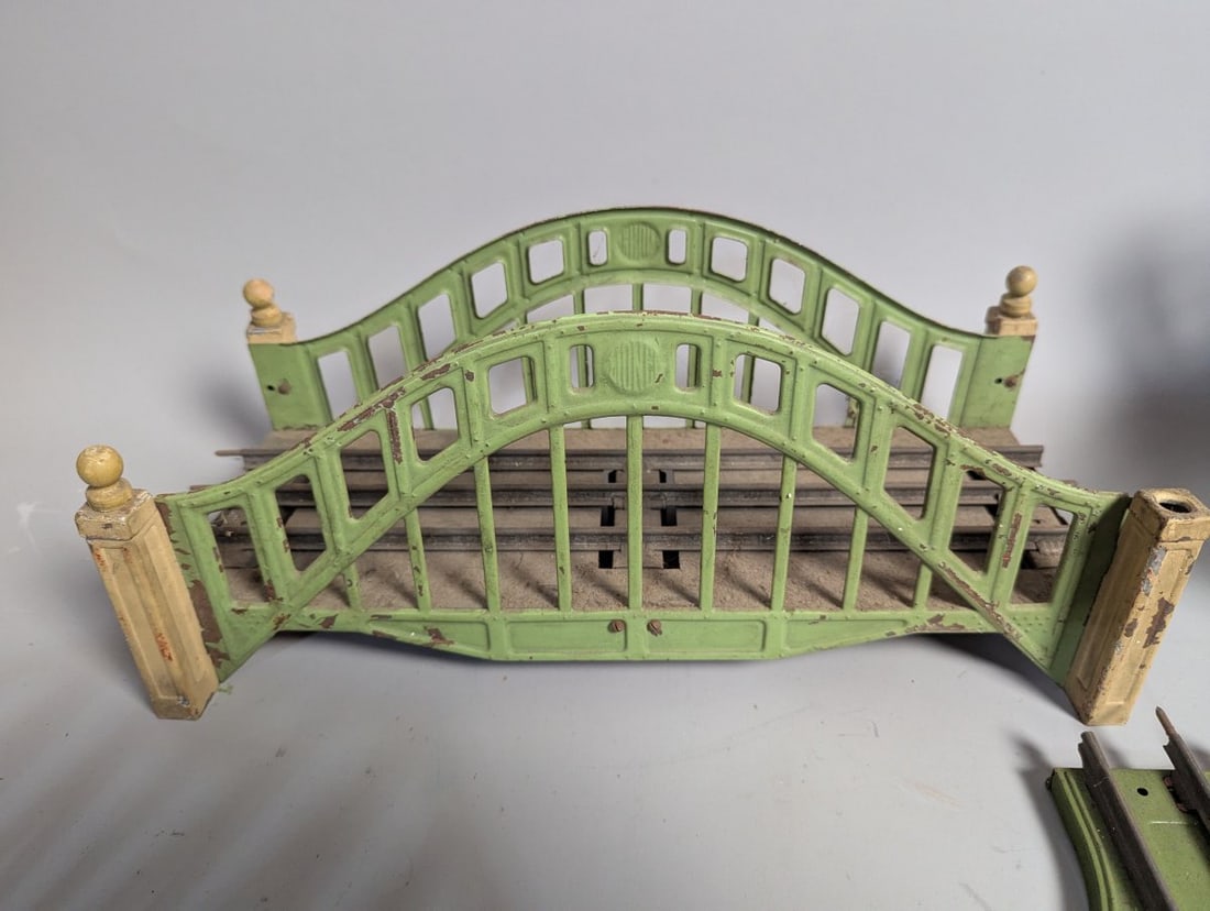 Lionel Standard Gauge Train Accessory Lot with Bridges and Parts for Collectors - 4