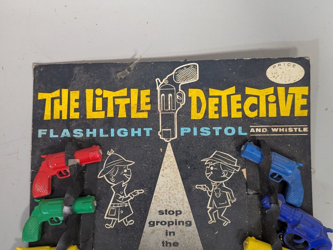 Vintage Louis Marx Little Detective Flashlight Pistol Store Display - 2