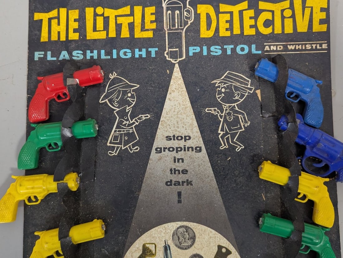Vintage Louis Marx Little Detective Flashlight Pistol Store Display - 3