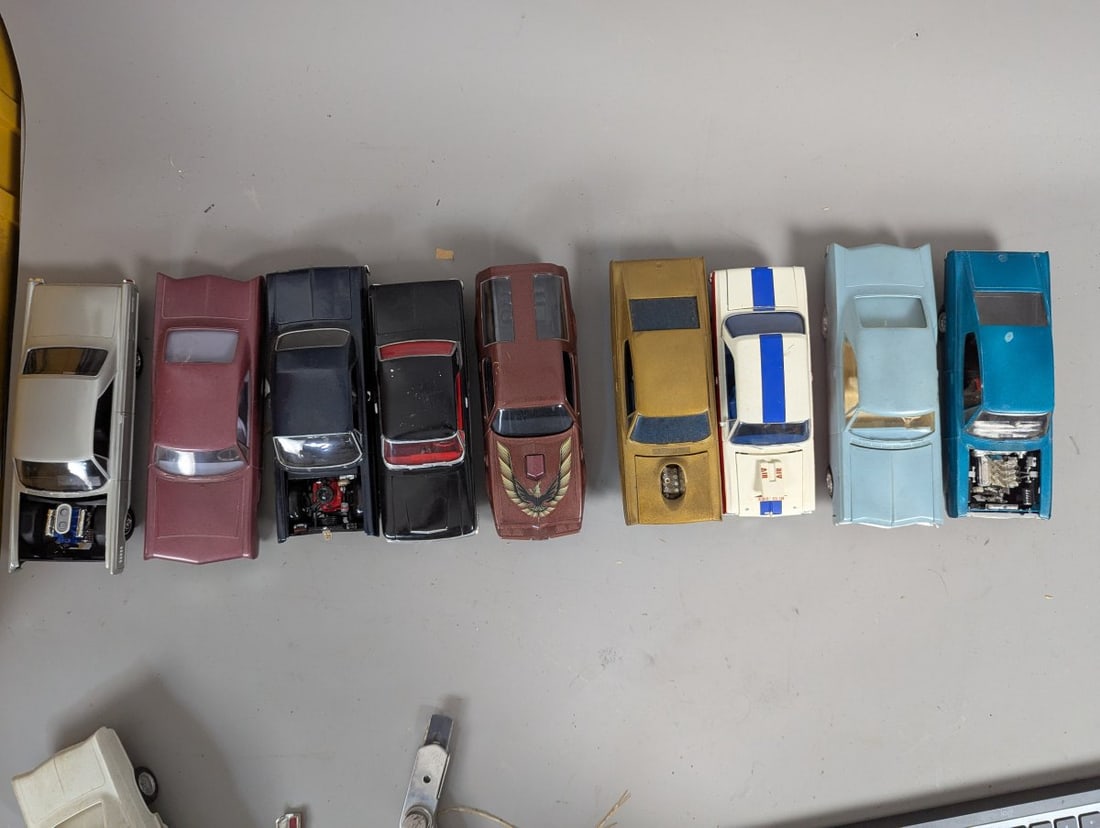 Vintage 1960s American Model Cars Lot for Restoration - Classic Collectible Vehicles - 11