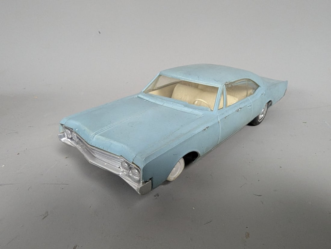 Vintage 1960s American Model Cars Lot for Restoration - Classic Collectible Vehicles - 9