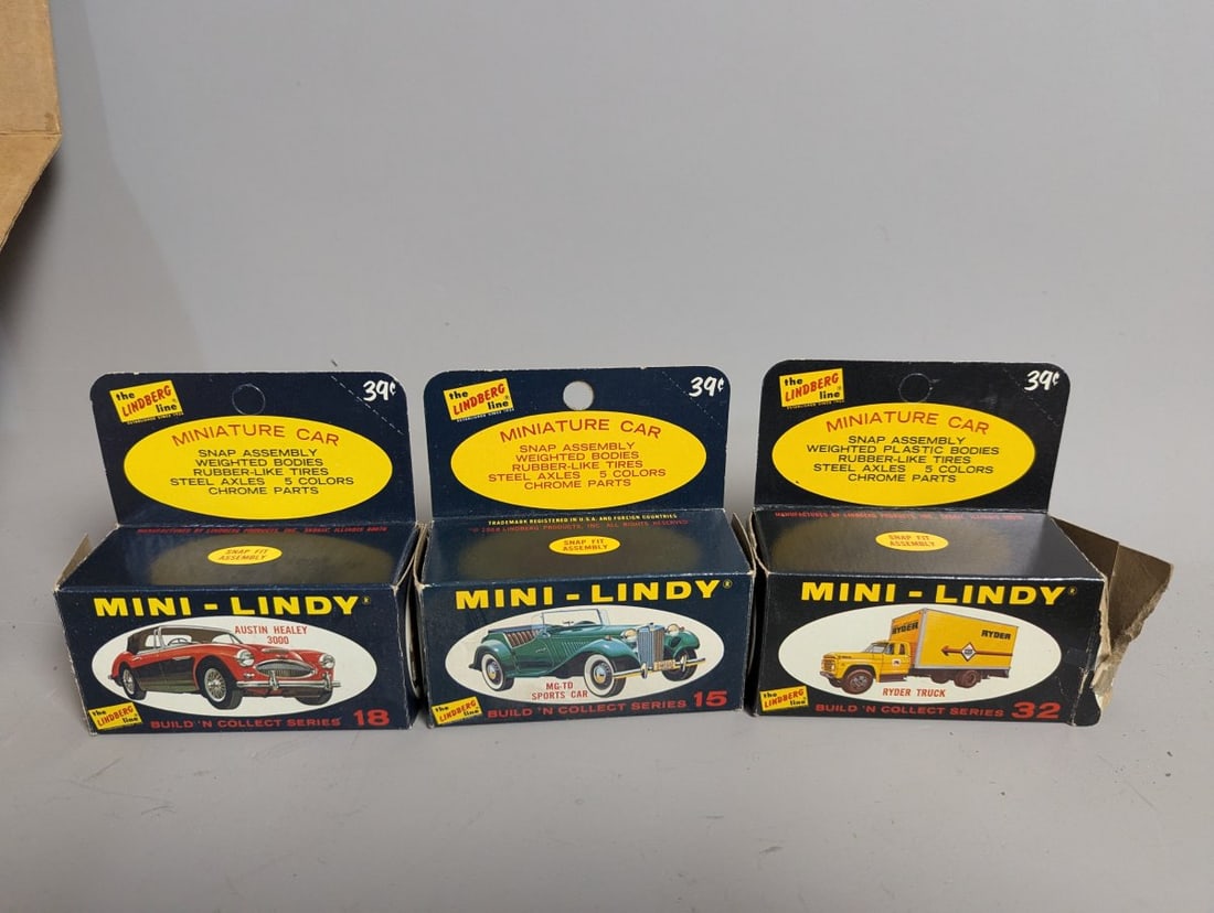 Lindberg Mini-Lindy Model Kits Collection with Store Display Vintage Toys Cars - 6