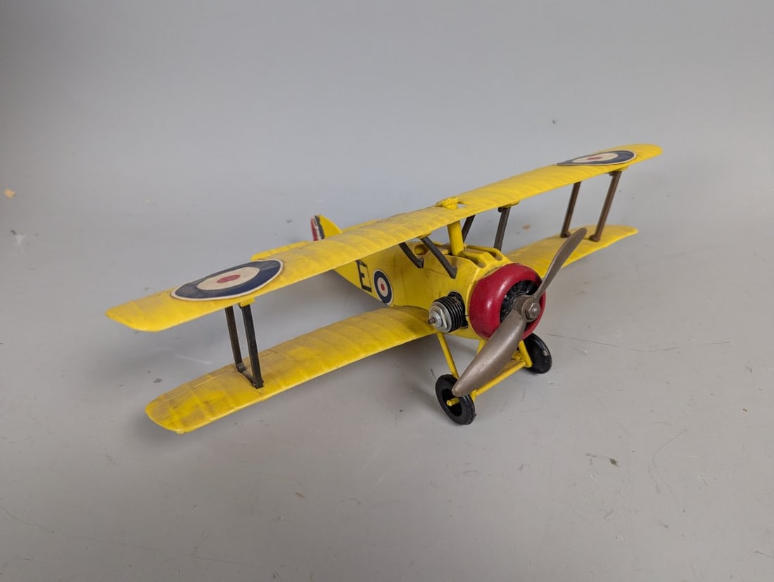 Vintage Testors RAF Style Biplane Control Line Model Airplane Yellow Color Scheme: **Important** Please read below description on how to avoid high shipping costs. This vintage Testors RAF Style Biplane Control Line Model Airplane measures 10 x 14 x 5 inches. While it has not been