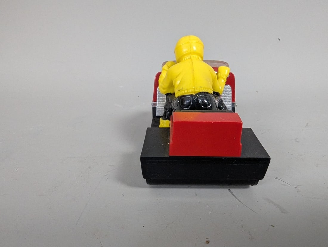 Vintage Strombecker Ski-Bob Snowmobile Slot Car Collectible Toy from 1960s - 4