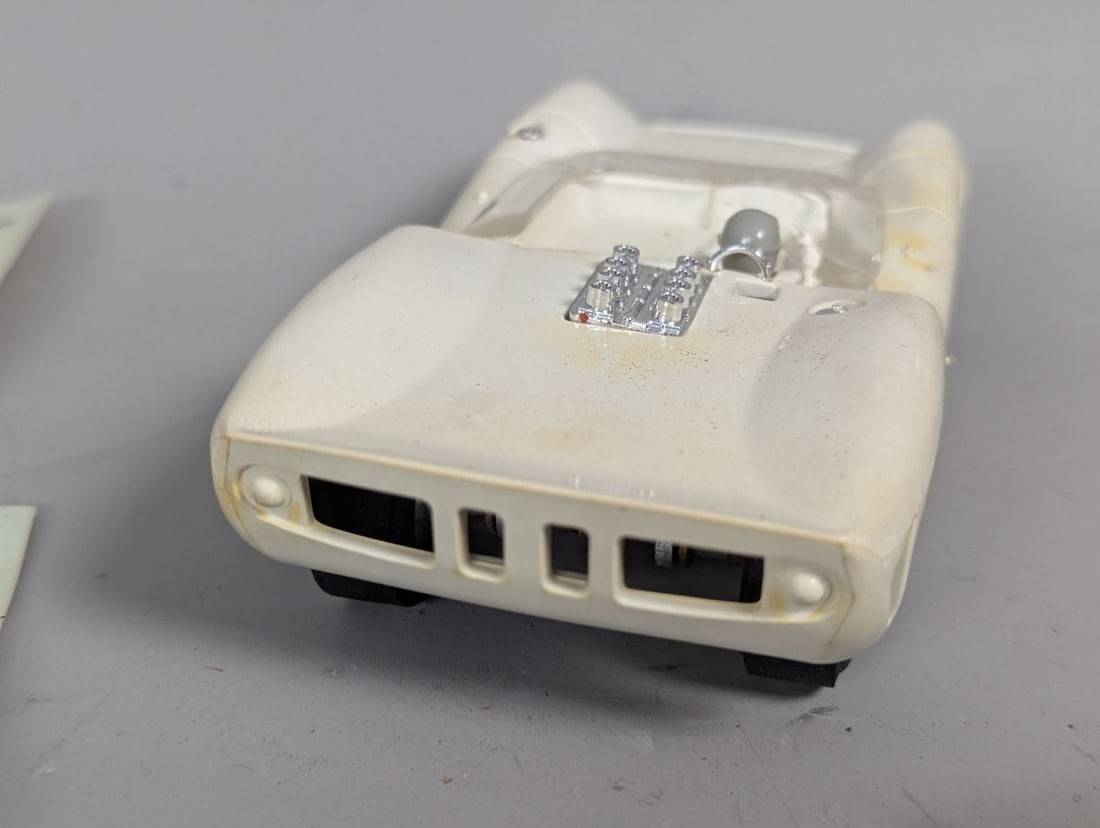 Vintage 1966 Atlas Lola T-70 Slot Racer Kit Highly Collectible - 4