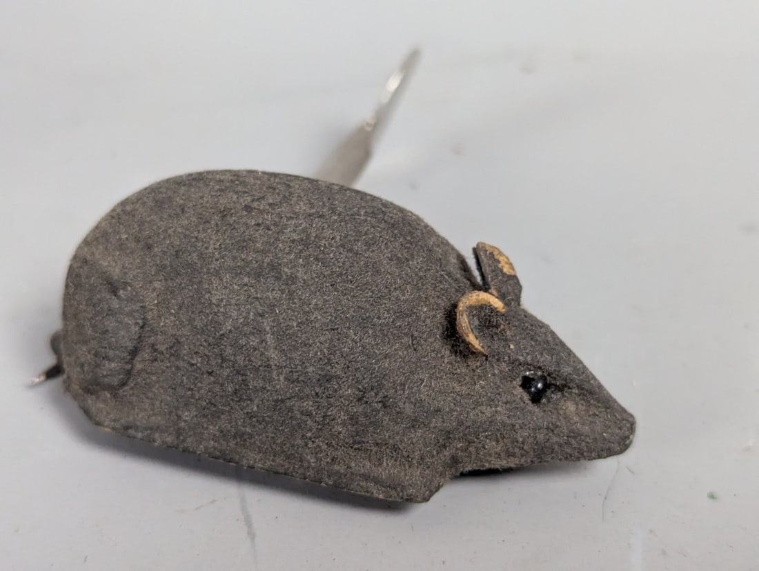 Georg Kohler Vintage Wind-Up Mouse Toy Made in Germany Collectible - 4