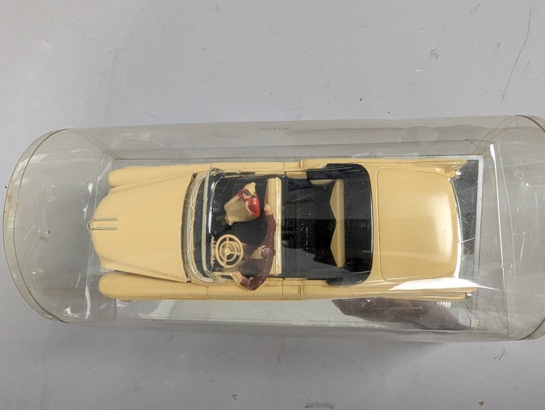 Revell-AMT 1953 Cadillac Eldorado Convertible Promotional Model Vintage Car - 6