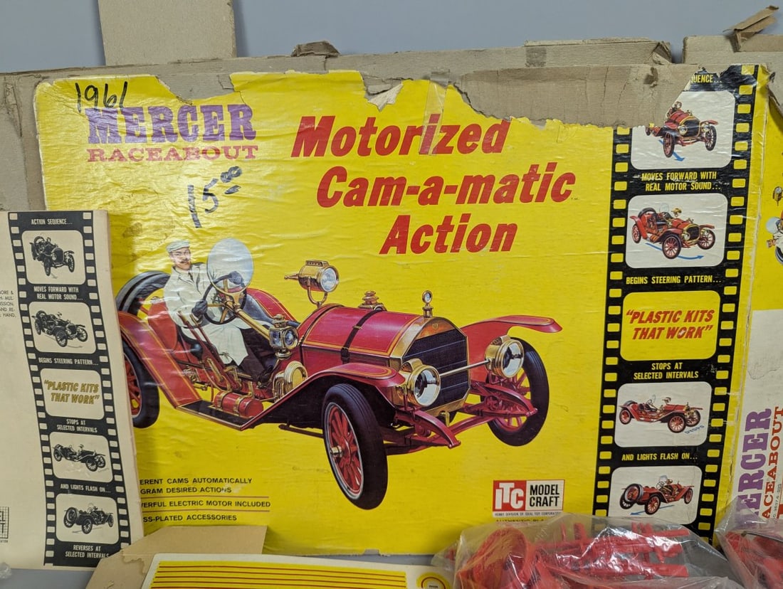 ITC Model Craft 1911 Mercer Raceabout Motorized Cam-a-matic Action Model Kit - 2