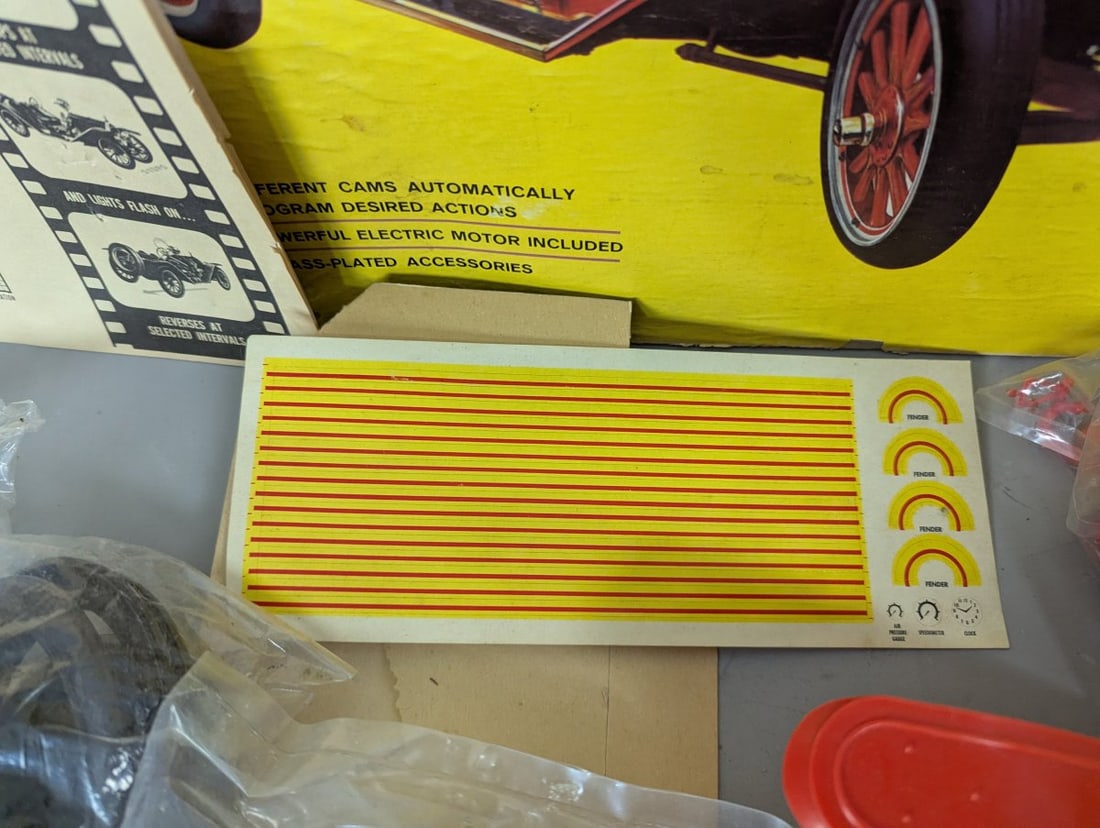 ITC Model Craft 1911 Mercer Raceabout Motorized Cam-a-matic Action Model Kit - 6