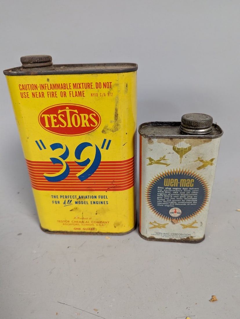 Vintage Model Engine Fuel Can Collection Testors AMF Wen-Mac Petroliana Display - 4