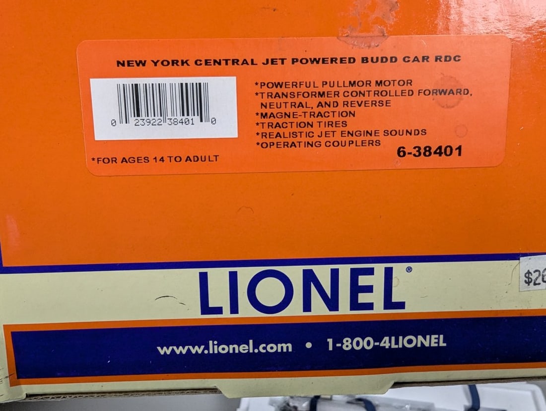 Lionel 6-38401 New York Central M-497 Jet-Powered Budd Rail Car Rare Collectible - 6