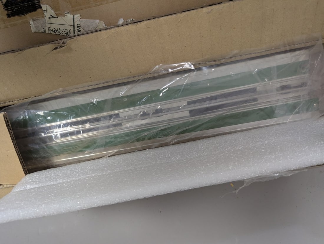 MTH Electric Trains Tinplate Straight Race Car Track Sections 10-4028 New Old Stock Lot - 2