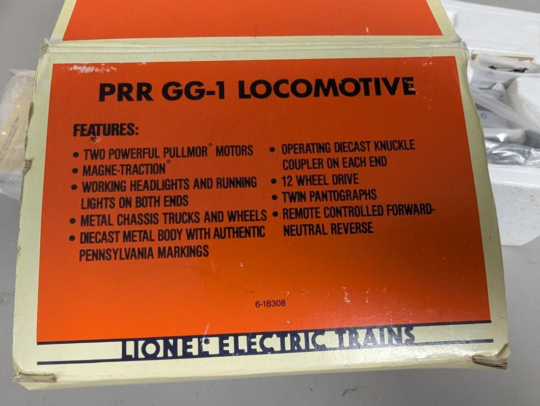 Lionel PRR GG-1 Electric Locomotive 6-18308 New Old Stock Rare Collector's Item - 4