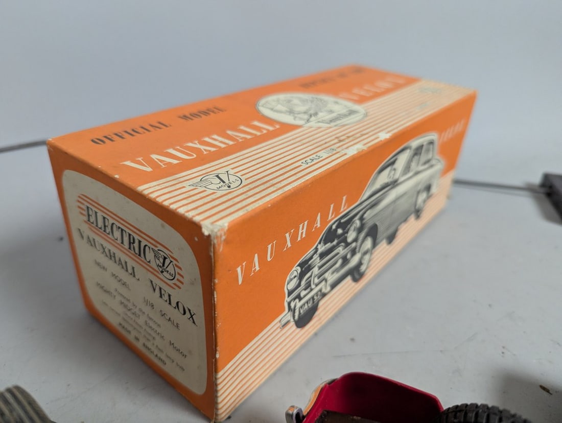 Victory Industries Vintage Electric Model Cars for Parts or Repair Collection Lot - 8
